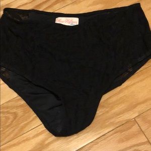 Mara Hoffman retro style sexy swimsuit bottom